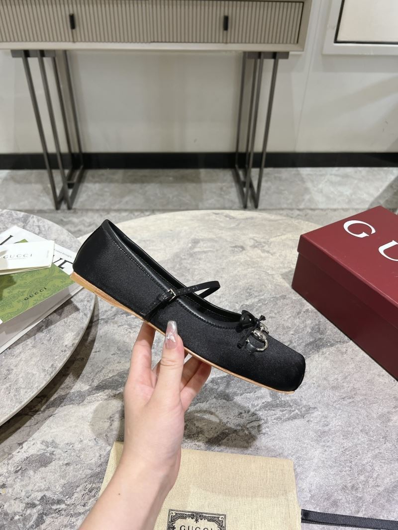 Gucci Low Shoes